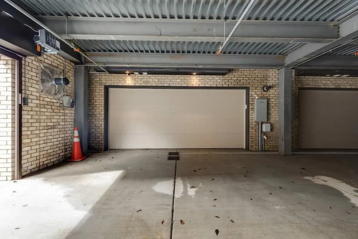 Dazzling Nashville Home - Minutes To - Broadway 4Br 4Ba Holiday home